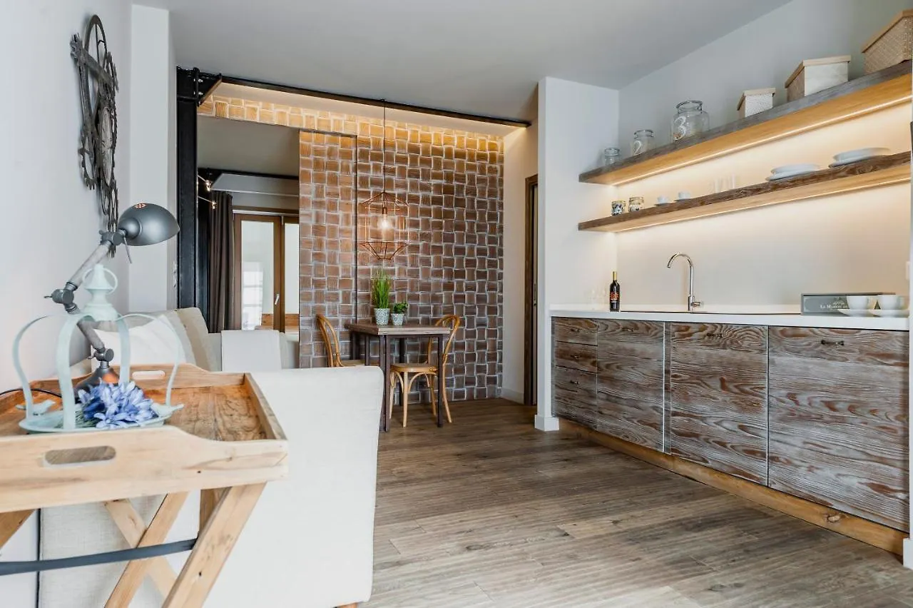Ferrini Home - Piazza Trento Catania Apartment