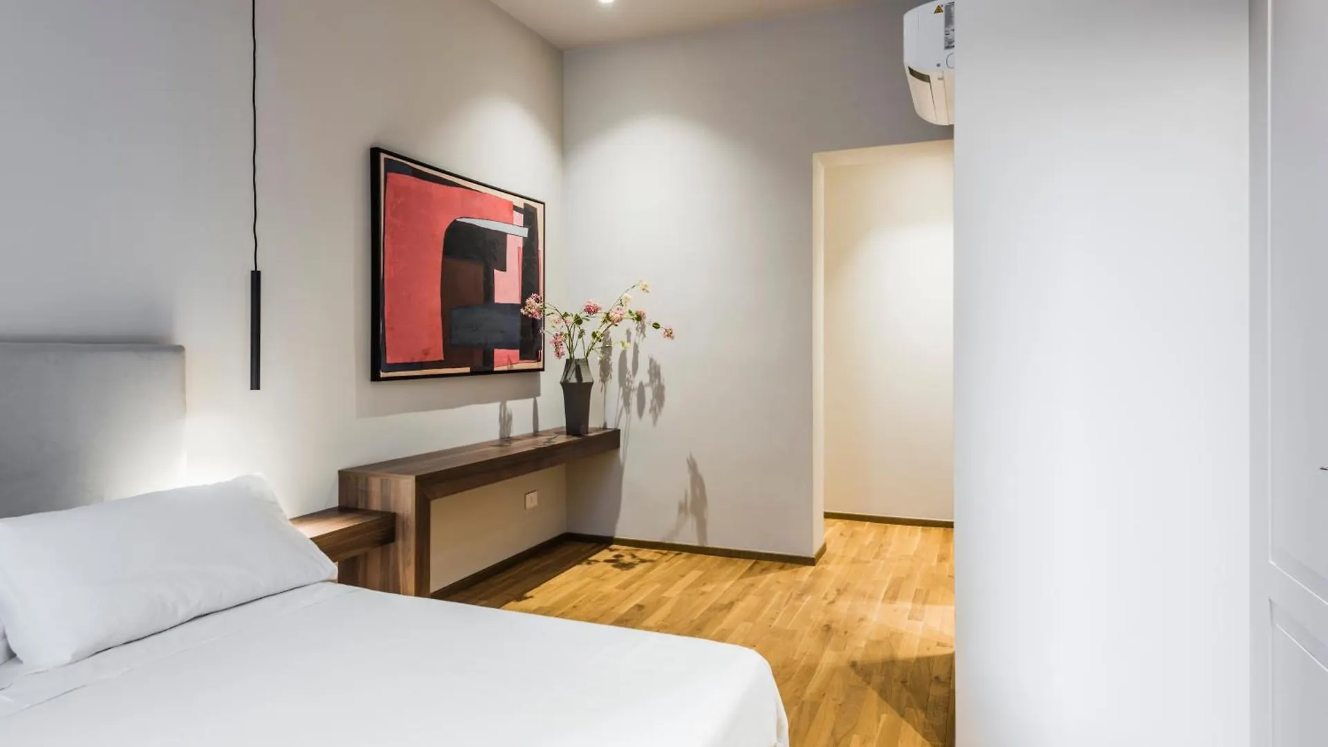 Ferrini Home - Piazza Trento كاتانيا