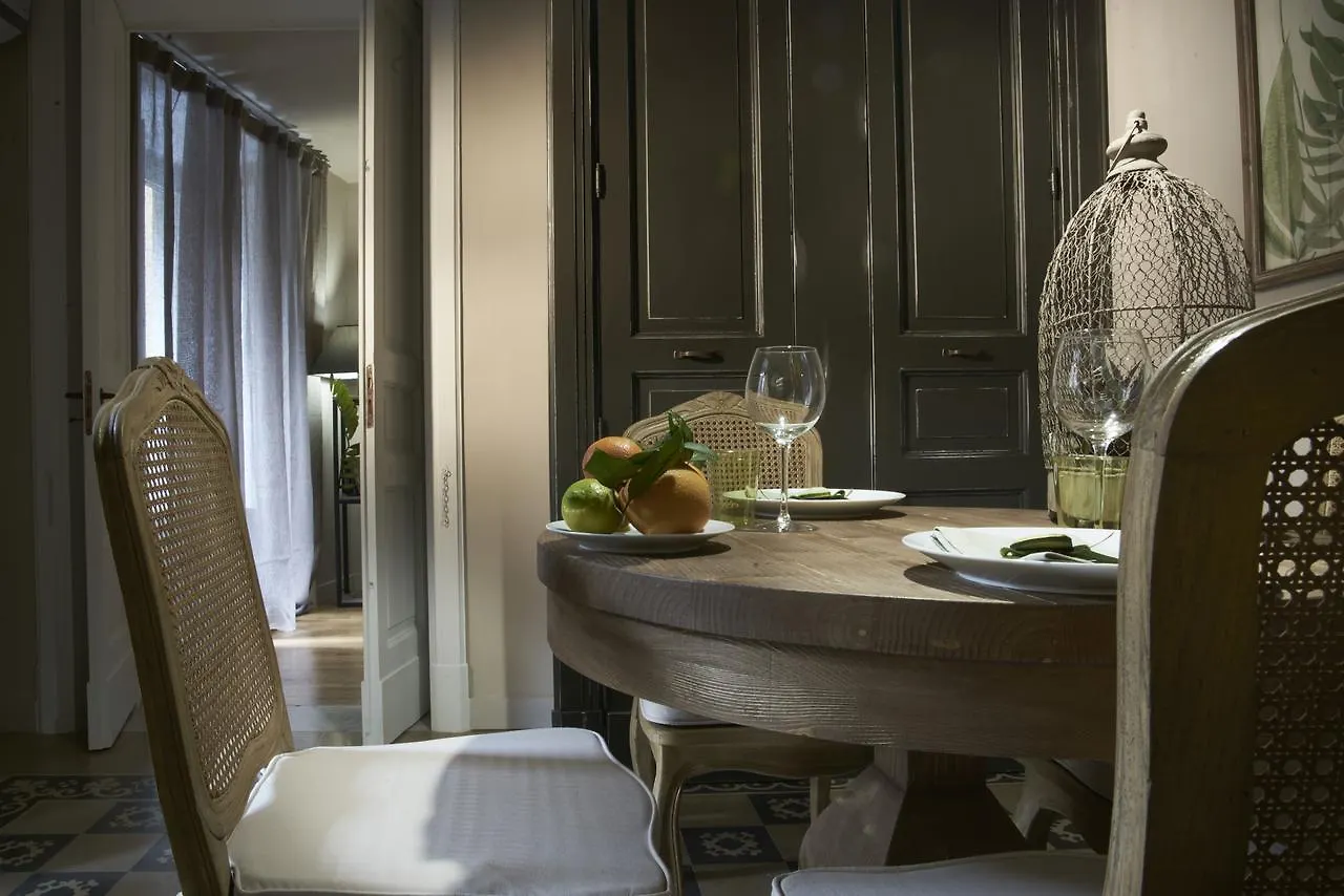Ferrini Home - Piazza Trento كاتانيا